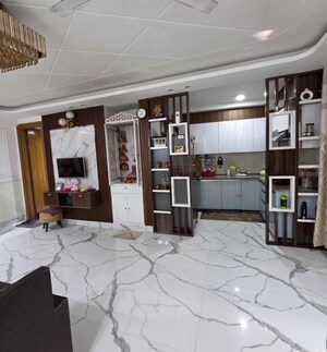 Team Area in 3 BHK Builder Floor at Rajouri Garden – for Rent