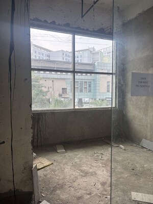 Furnished Amenities in  Shop at Spectrum Metro, Sector 75 – for Rent