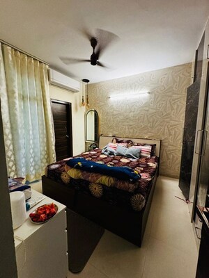 Bedroom in 4 BHK Builder Floor at SS Linden, Sector 84 – for Rent