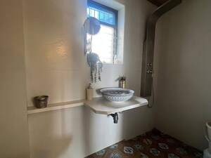 Bathroom in 3 BHK Apartment at Lokhandwala Complex, Andheri West – for Rent