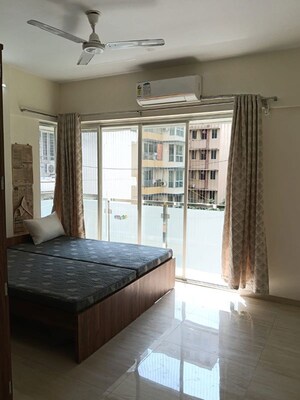 Bedroom in 2 BHK Apartment at Diamond Garden, Chembur – for Rent