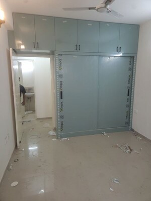 Furnished Amenities in 3 BHK Apartment at Habitat Prime, Sector 99a – for Rent