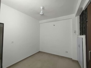 Room in 1 BHK Builder Floor at Neb Sarai – for Rent