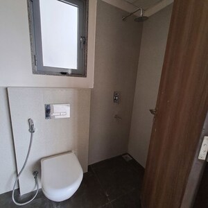 Furnished Amenities in 2 BHK Apartment at Piramal Vaikunth, Balkum Pada – for Rent