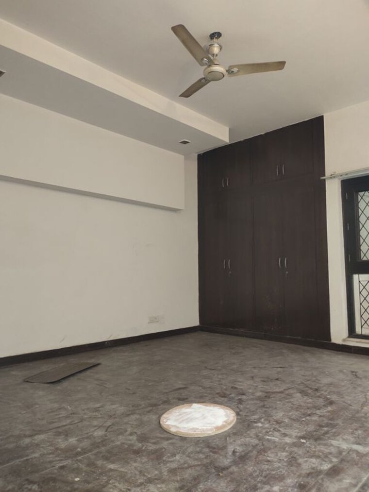 undefined, new friends colony 3 Bedroom 2500 Sq.Ft. Builder Floor In New Friends Colony Delhi 10690292