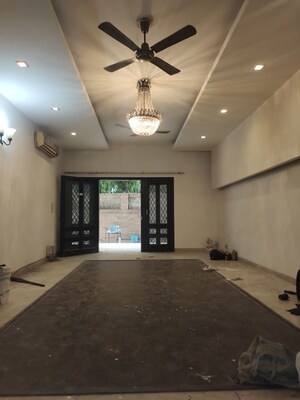 3 BHK Builder Floor For Rent in New Friends Colony