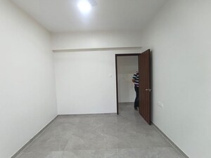 Room in 2 BHK Apartment at Chembur – for Rent