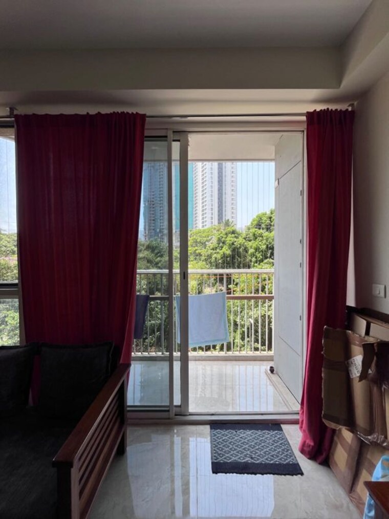 Living Room, tata-serein 3 Bedroom 1550 Sq.Ft. Apartment In Pokhran Road No Two Thane 10690195