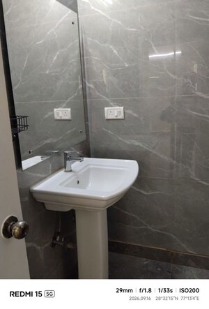 Bathroom in 3.5 BHK Independent House at Sheikh Sarai – for Rent