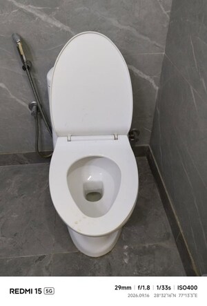 Bathroom in 3.5 BHK Independent House at Sheikh Sarai – for Rent