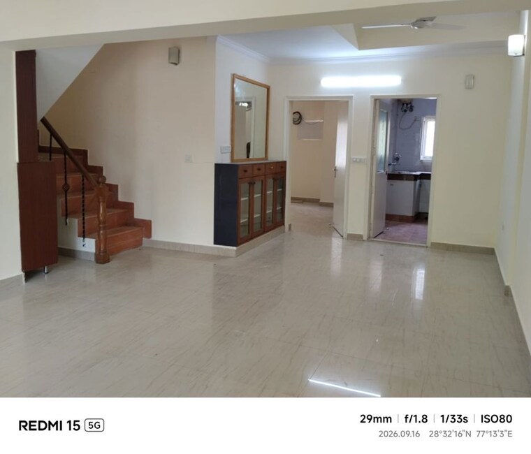 Living Room, sheikh sarai 3.5 Bedroom 2000 Sq.Ft. Independent House In Sheikh Sarai Delhi 10690329