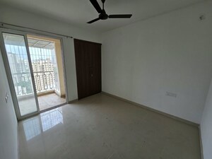 Room in 1 BHK Apartment at Vertex Ashok Smruti, Kasarvadavali – for Rent