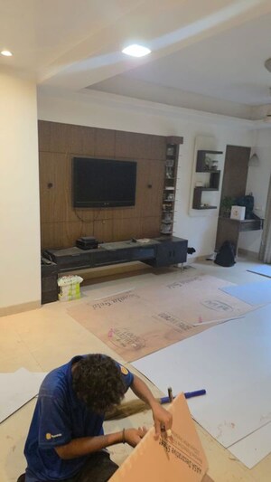 Living Room in 3 BHK Apartment at Abhinandan CHS Dadar, Dadar East – for Rent