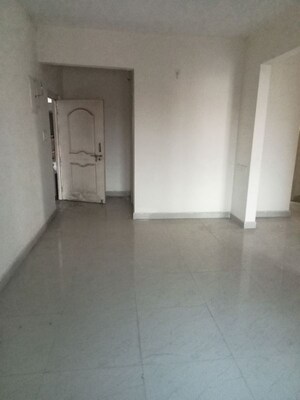 Room in 3.5 BHK Apartment at Greenwood Apartment, Gomti Nagar – for Sale