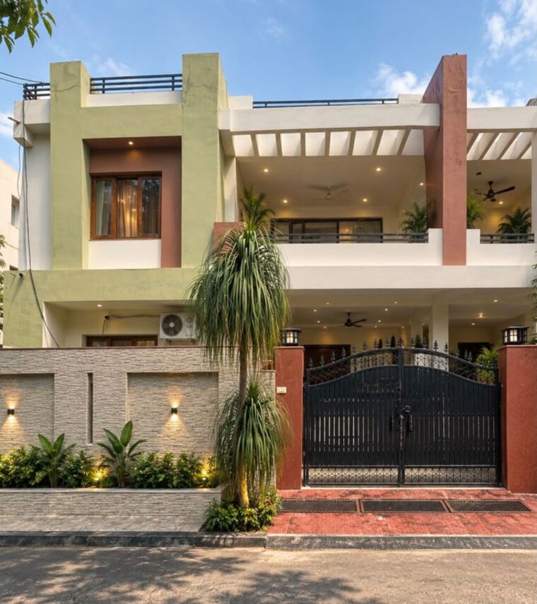 Exterior View, vikalp khand 5 Bedroom 2152 Sq.Ft. Villa In Vikalp Khand Lucknow 10690372