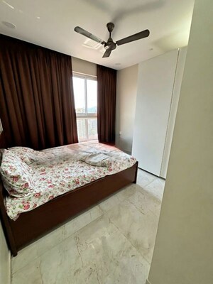 Bedroom in 1 BHK Apartment at Tata Serein, Pokhran Road No Two – for Rent