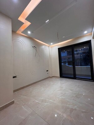 Room in 3 BHK Builder Floor at Jakhan – for Sale