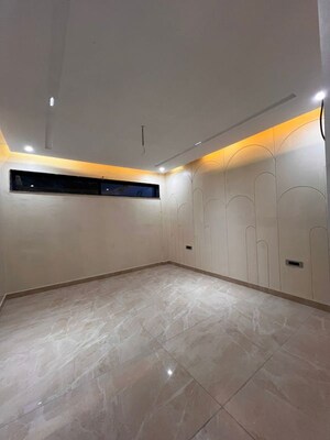 Room in 3 BHK Builder Floor at Jakhan – for Sale