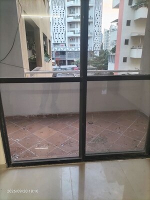 Room in 3.5 BHK Apartment at Mittal Crosswinds, Baner – for Sale