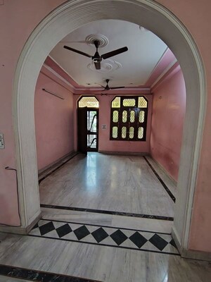 Building Lobby in 3 BHK Builder Floor at Niharika Building, Niti Khand I – for Rent