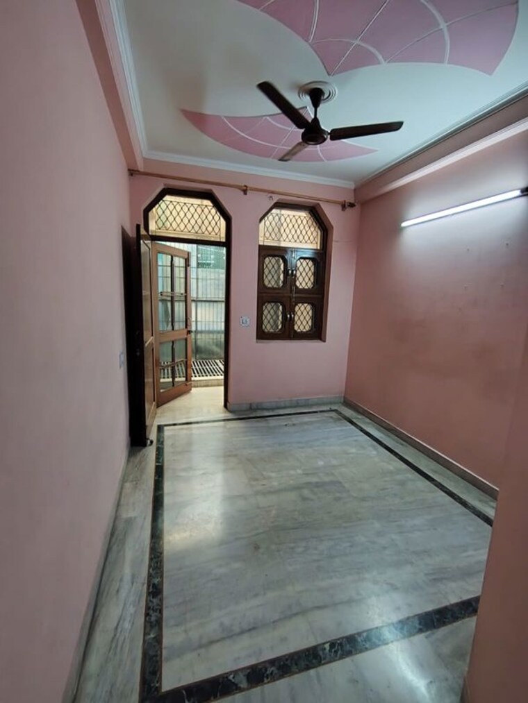 Room, niharika-building 3 Bedroom 1200 Sq.Ft. Builder Floor In Niti Khand I Ghaziabad 10690445