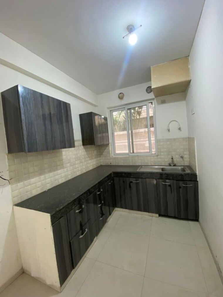 Kitchen, bptp-parkland-pride 3 Bedroom 1130 Sq.Ft. Builder Floor In Sector 77 Faridabad 10690457