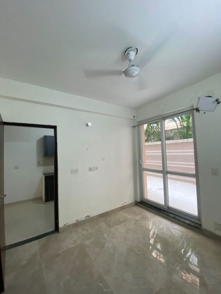 Room, bptp-parkland-pride 3 Bedroom 1130 Sq.Ft. Builder Floor In Sector 77 Faridabad 10690457