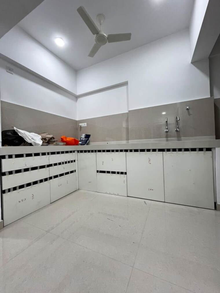 Kitchen, goyal-my-homes-wakad 2 Bedroom 794 Sq.Ft. Apartment In Wakad Pune 10690461