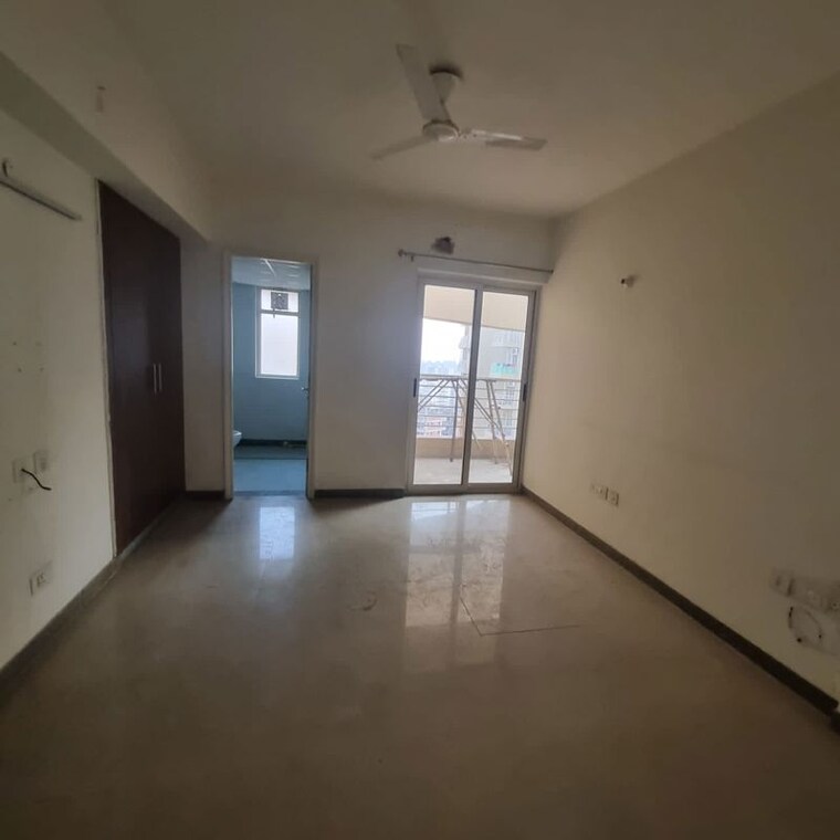 Room, sector 20 3 Bedroom 1750 Sq.Ft. Apartment In Sector 20 Panchkula 10690465