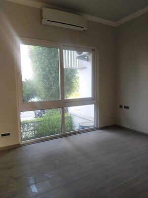 Room in 3 BHK Builder Floor at Sector 22 – for Rent