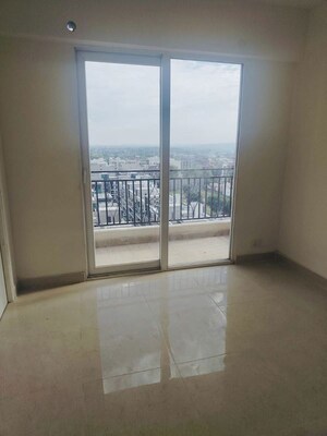 2 BHK Apartment For Rent in Signature Global Prime, Sector 63a