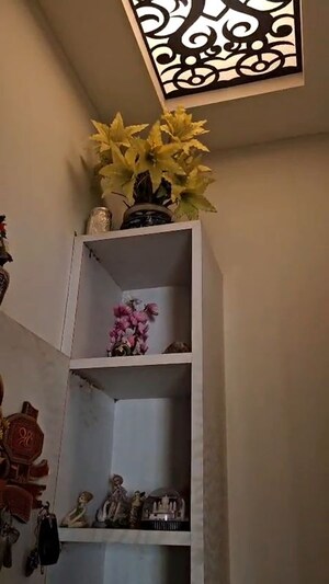 Furnished Amenities in 3 BHK Apartment at Lodha Amara, Kolshet Road – for Sale