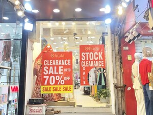  Shop – Exterior View View at Krishna Nagar - for Rent