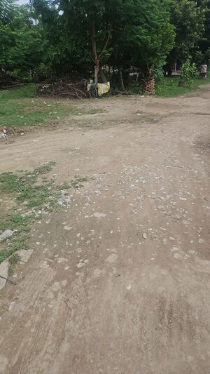 Plot Area in 3 BHK Independent House at Unitech Southcity Gardens, Raebareli Road – for Sale