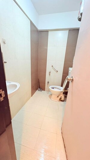 Bathroom in 2 BHK Apartment at Vastu Shanti, Andheri East – for Rent