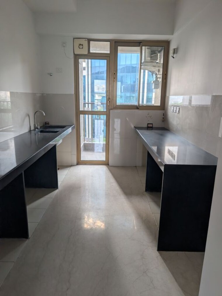 Kitchen, godrej-rks 3 Bedroom 1218 Sq.Ft. Apartment In Chembur Mumbai 10690553