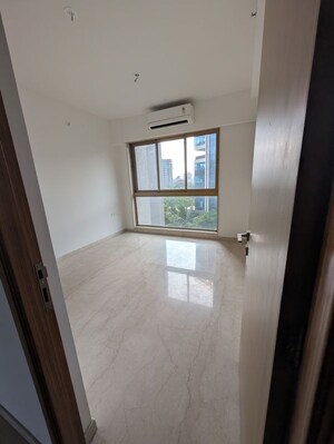 Room in 3 BHK Apartment at Godrej RKS, Chembur – for Sale