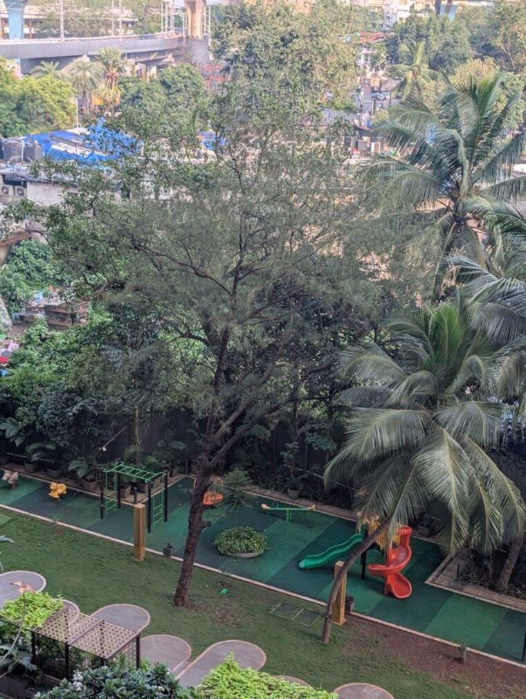 Garden, godrej-rks 3 Bedroom 1218 Sq.Ft. Apartment In Chembur Mumbai 10690553