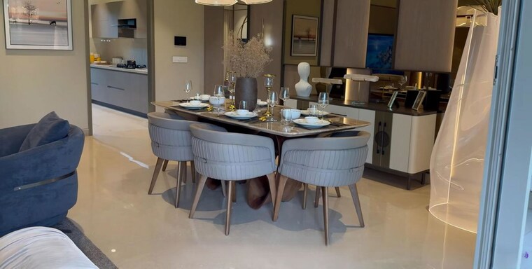 Room, koregaon park 4 Bedroom 2200 Sq.Ft. Apartment In Koregaon Park Pune 10690584