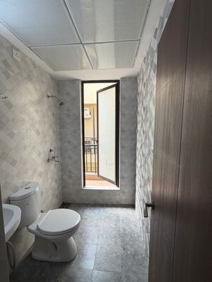 Attached Bathroom in 3 BHK Apartment at Shalimar Mannat, Faizabad Road – for Rent