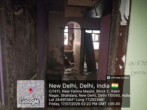   Apartment at Babarpur – for Sale