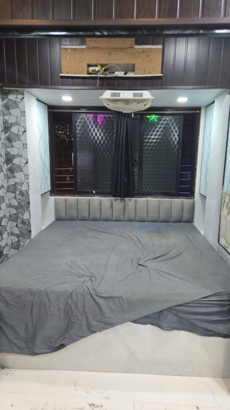 Bedroom, shafaq-tower 1 RK 290 Sq.Ft. Apartment In Nagpada Mumbai 10690617