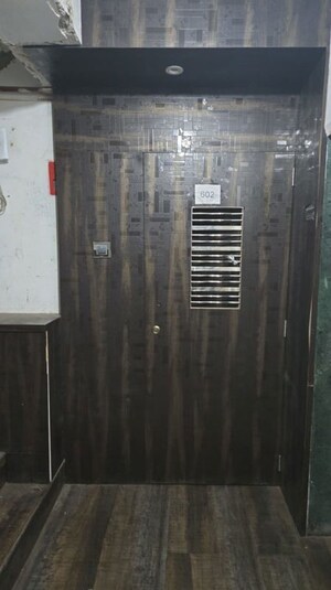 1 RK Apartment – Entrance View at Shafaq Tower, Nagpada - for Sale