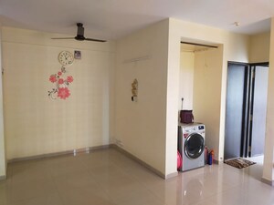 Room in 2 BHK Apartment at Patel Smondoville, Electronic City – for Rent
