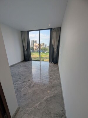 Room in 3 BHK Apartment at One Meraki, Chembur – for Sale