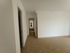 Room in  Apartment at Panvel – for Sale