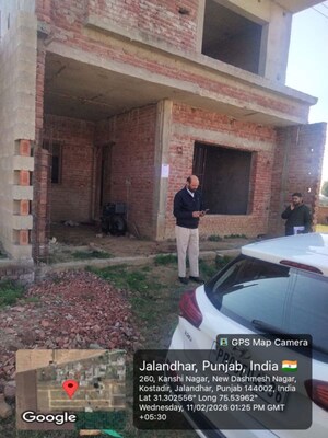  Independent House For Sale in Wadala