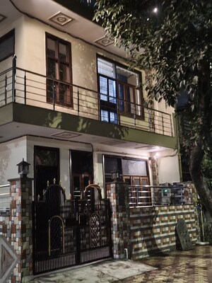 6 BHK Independent House For Sale in Sector 37 Greater Noida