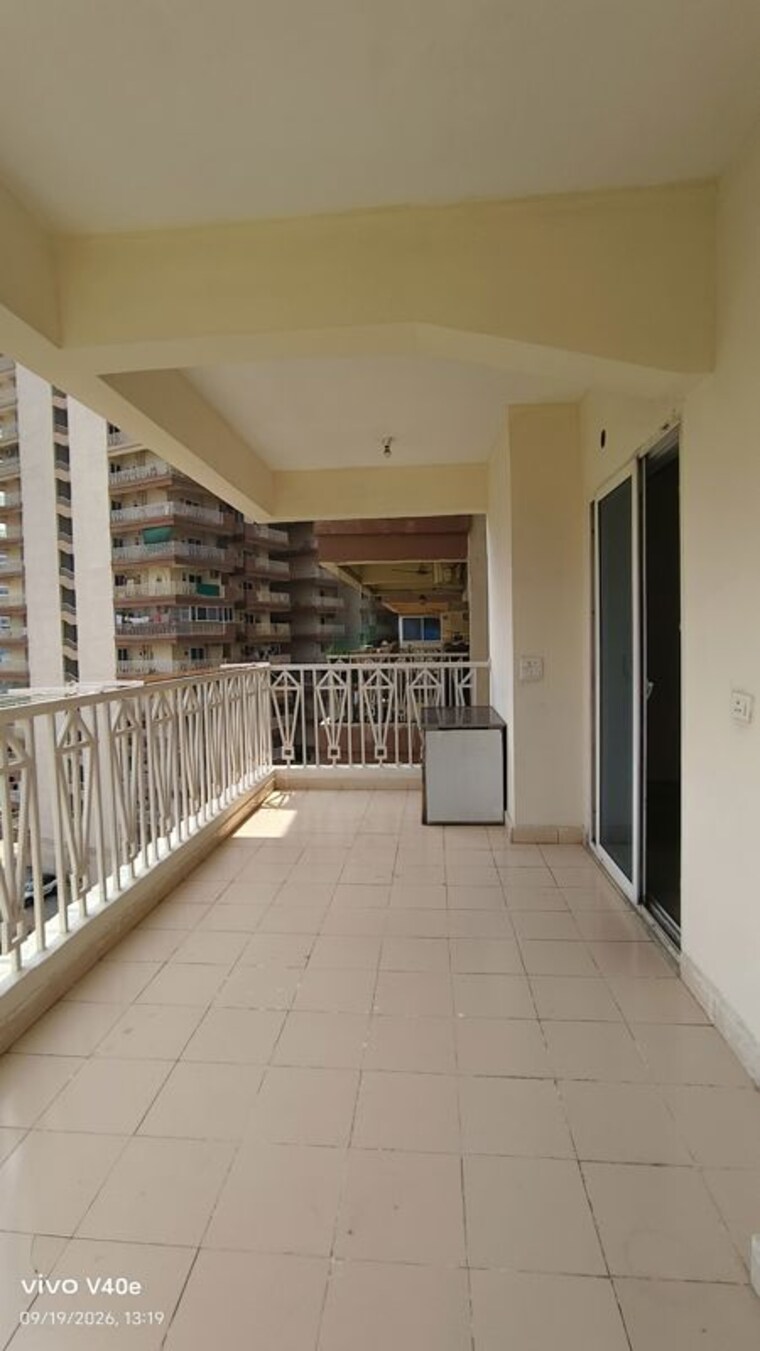 Balcony, gaur-city-7th-avenue 3 Bedroom 1185 Sq.Ft. Apartment In Sector 4 Greater Noida Greater Noida 10690678