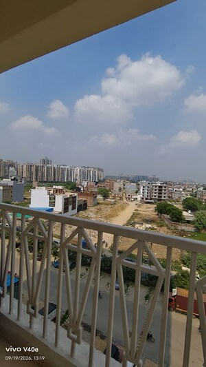 3 BHK Apartment – Exterior View View at Gaur City 7th Avenue, Sector 4 Greater Noida - for Rent